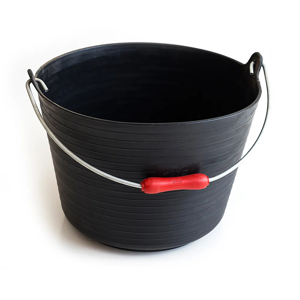 red-handle bucket